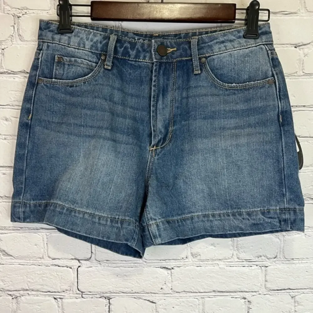 Articles of Society High Rise Ziggy Shorts size 26 NEW WITH‎ TAGS